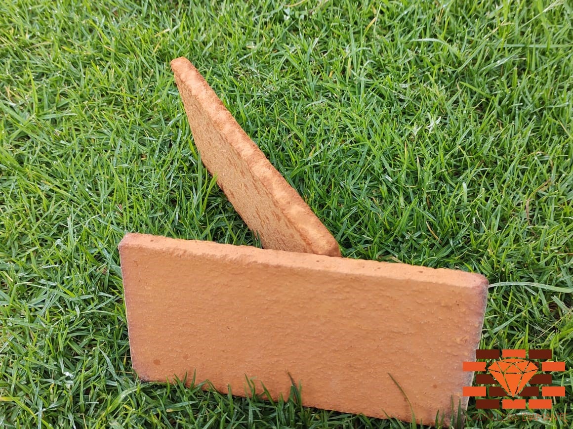 Adobes grandes para arcos en barro rojo