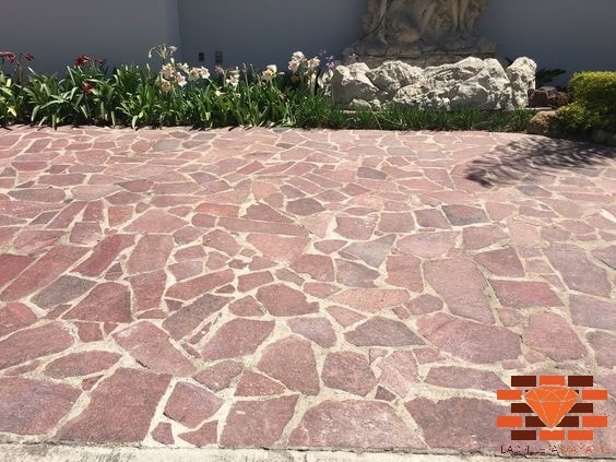 Adobes grandes para arcos en barro rojo